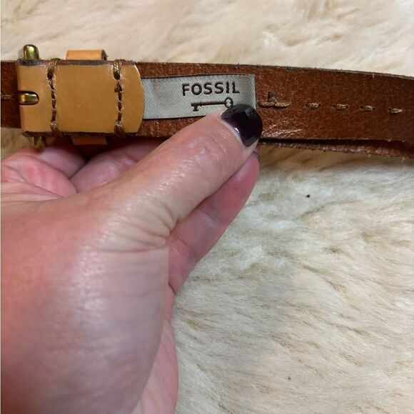Fossil Light Brown Leather Belt with Gold Buckle - Picture 4 of 6
